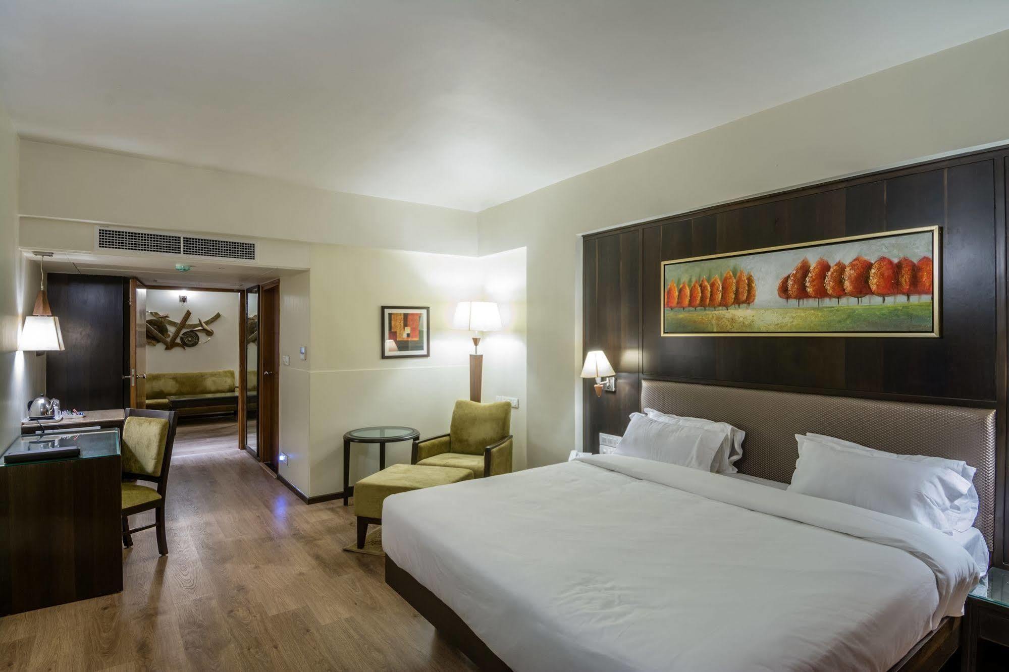 The President-A Boutique Hotel Ahmedabad Zimmer foto