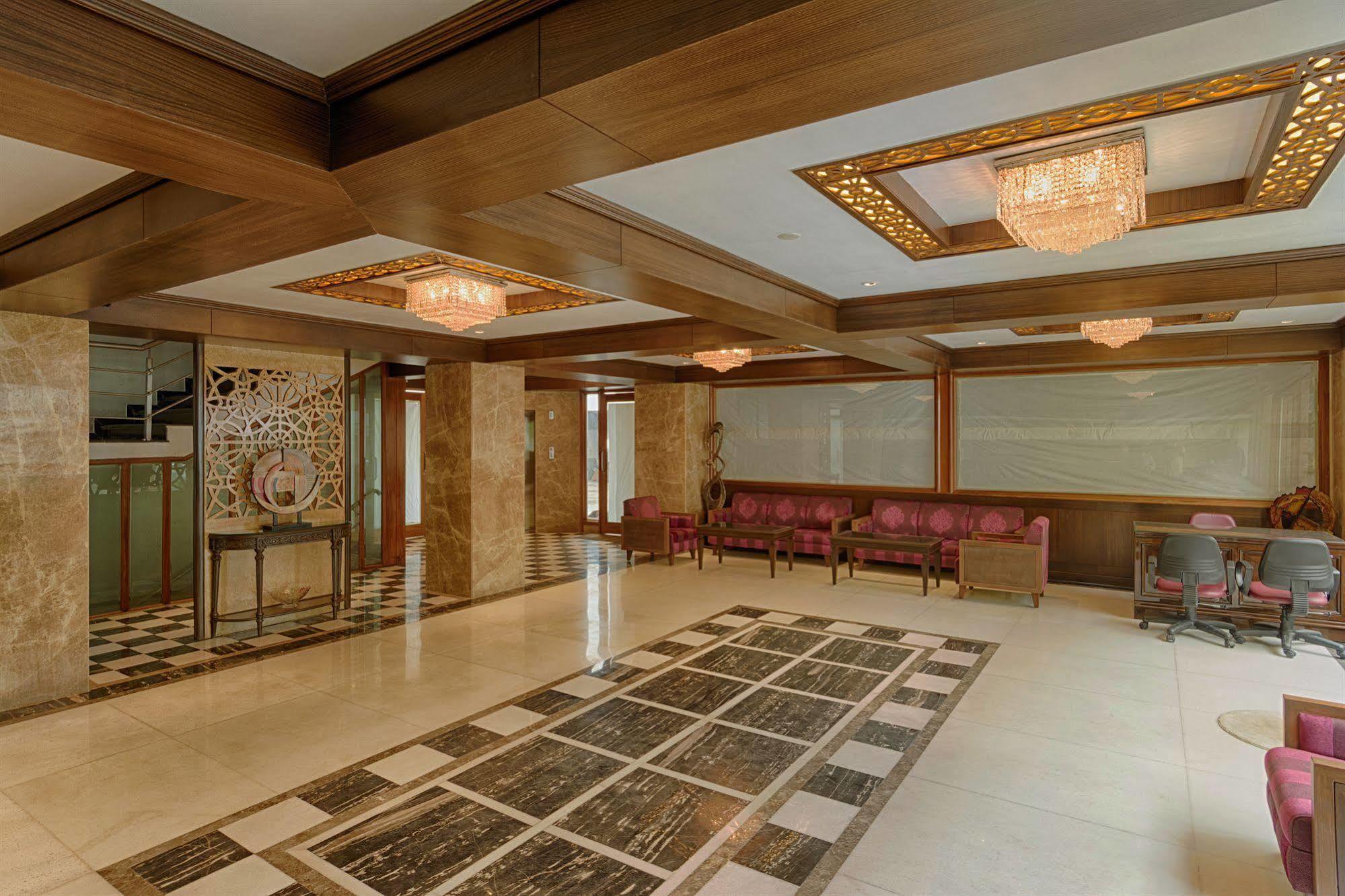 The President-A Boutique Hotel Ahmedabad Exterior foto